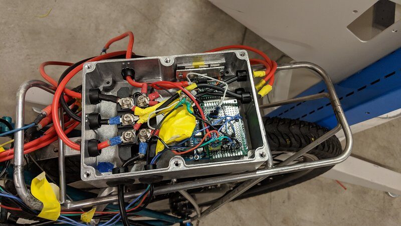 Detail of the drive and wiring